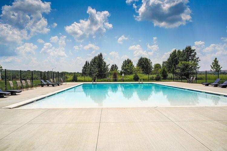 15th image of 807 Glenn Cir, Raymore, MO 64083 | MLS# 2612789
