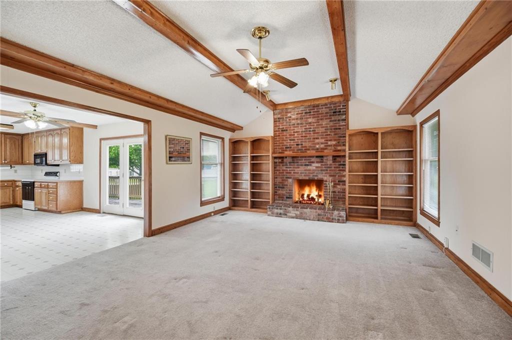 Undisclosed), Kansas City, MO 64109 | MLS# 2597934 | Houzeo