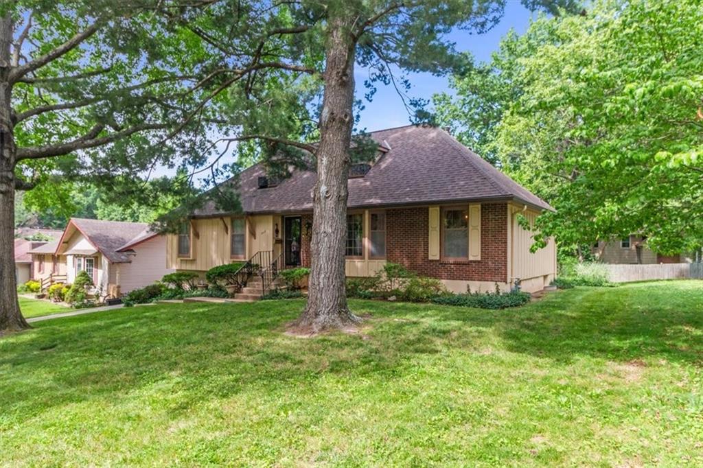 31st image of 3908 Woodbury St, Independence, MO 64055 | MLS# 2613468