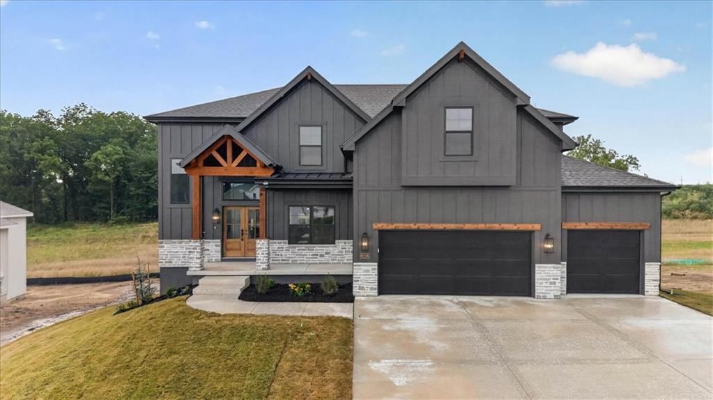 1st image of 8218 Nw 90th Ter, Kansas City, MO 64153 | MLS# 2613764