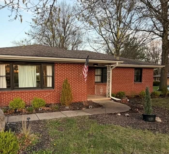 Homes for sale in Maysville, MO | 411 S Hillcrest Dr, Maysville, MO 64469 | MLS# 2613786