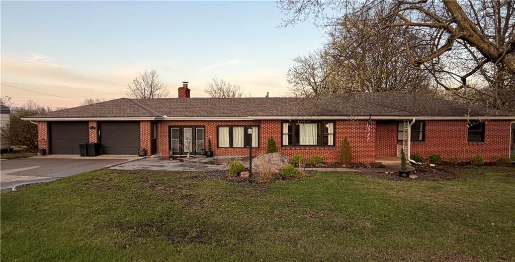 Homes for sale in Maysville, MO | 411 S Hillcrest Dr, Maysville, MO 64469 | MLS# 2613786