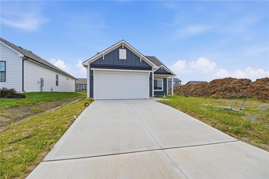 2nd image of 3001 Nw 96th Ter, Kansas City, MO 64154 | MLS# 2613975