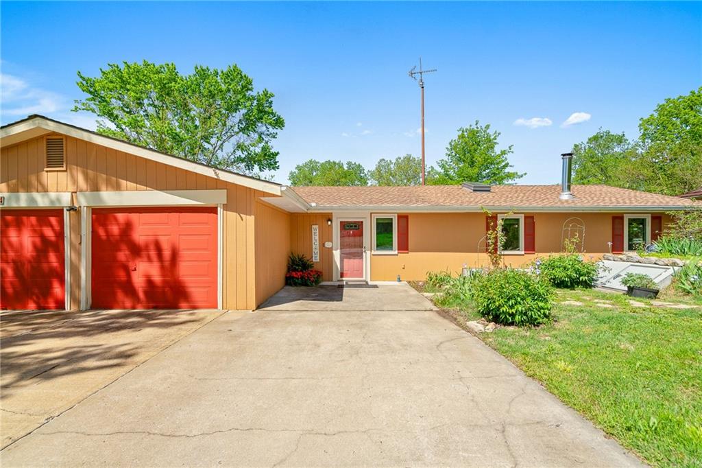 Homes for sale in Belton, MO | 2804 E 174Th St, Belton, MO 64012 | MLS# 2614161