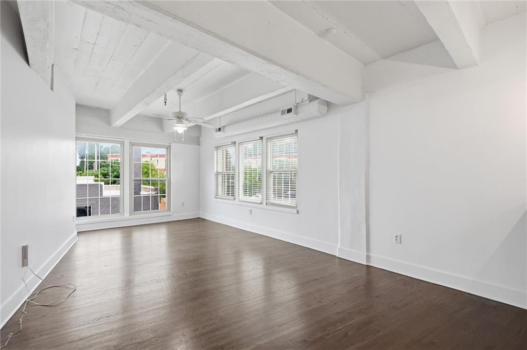 Homes for sale in Kansas City, MO | 3001 Gillham Rd #206, Kansas City, MO 64108 | MLS# 2615189