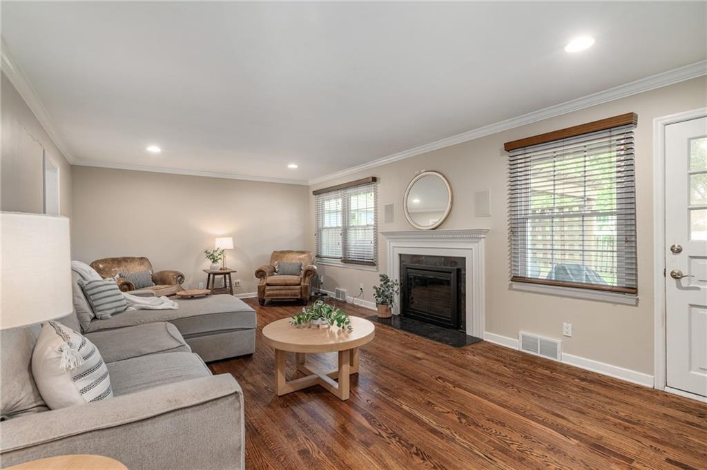 Homes for sale in Prairie Village, KS | 6525 Hodges Dr, Prairie Village, KS 66208 | MLS# 2615422