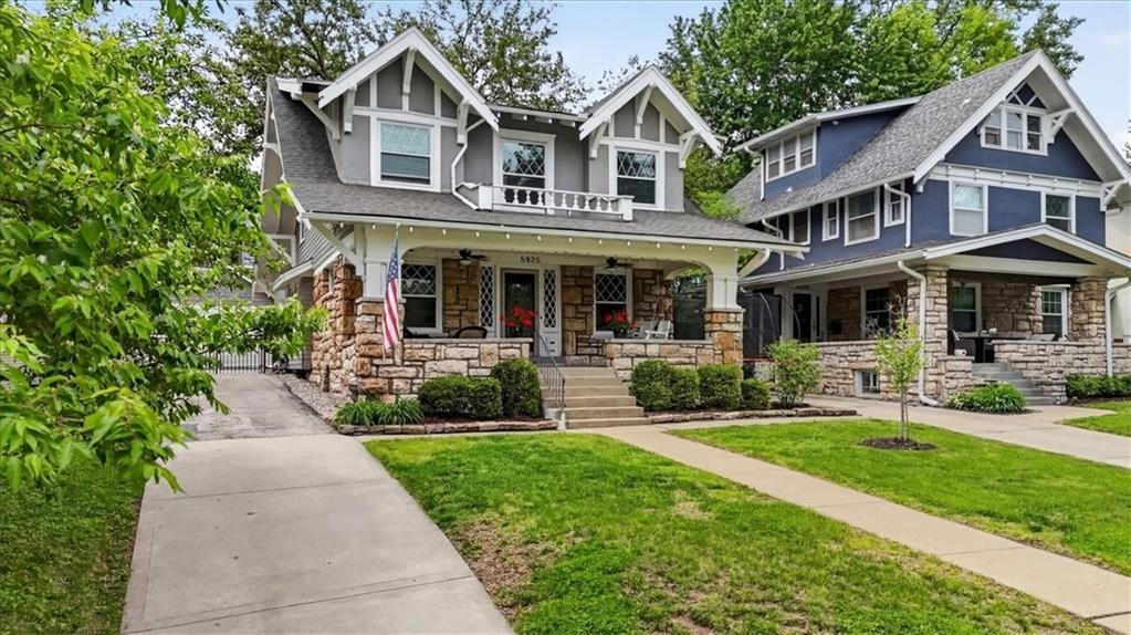 Homes for sale in Kansas City, MO | 5820 Wyandotte St, Kansas City, MO 64113 | MLS# 2615602