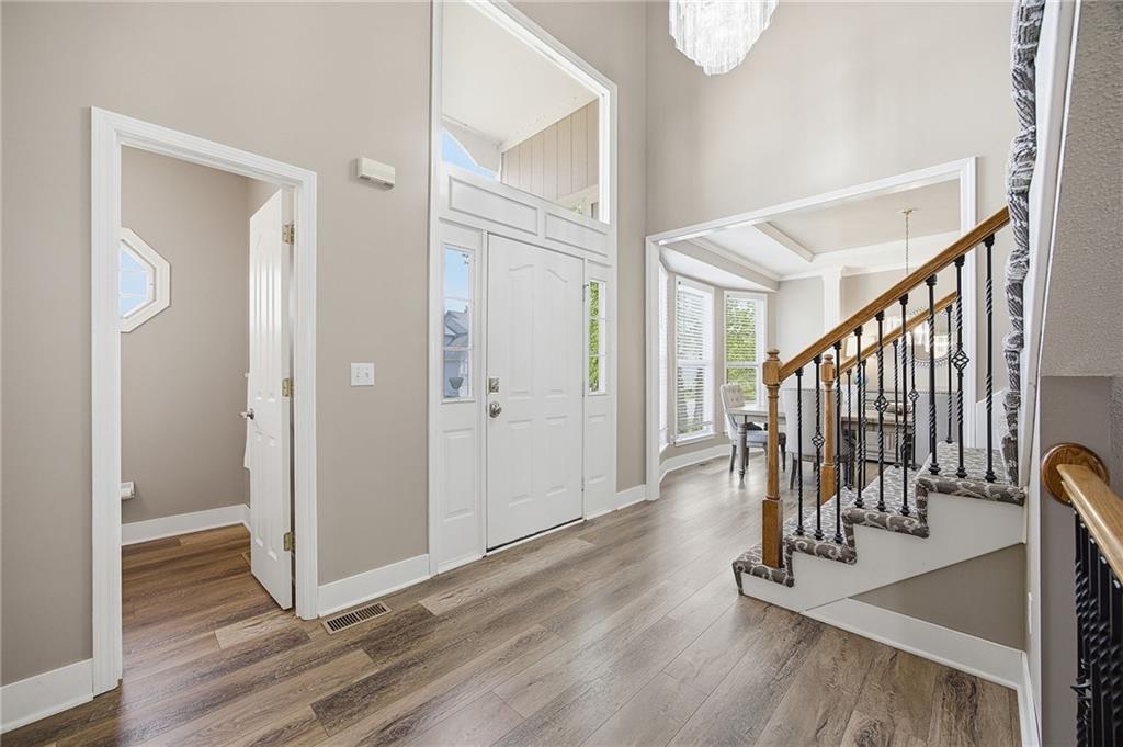 Homes for sale in Overland Park, KS | 14712 Glenwood Ave, Overland Park, KS 66223 | MLS# 2615950