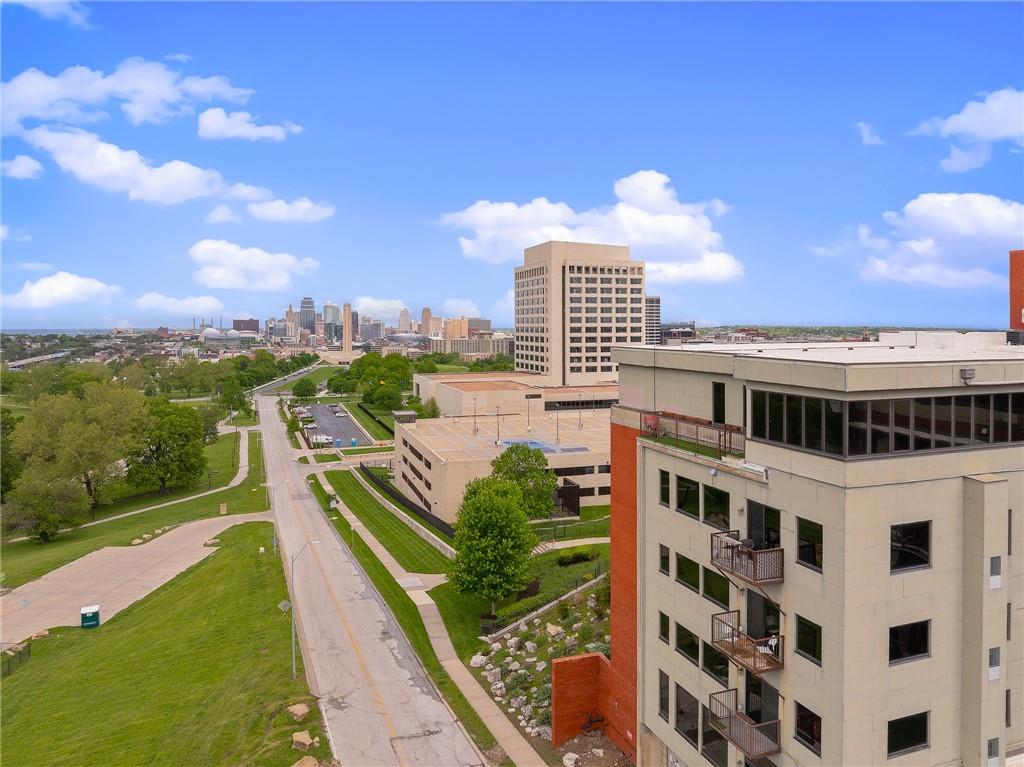 Homes for sale in Kansas City, MO | 2940 Baltimore Ave #1404, Kansas City, MO 64108 | MLS# 2616240