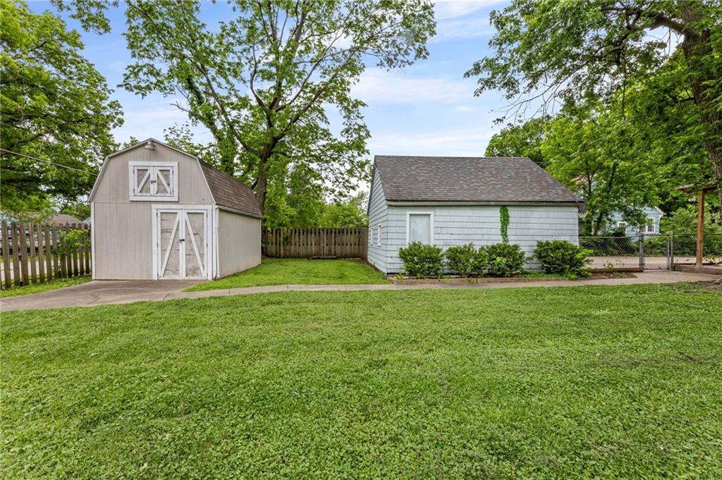 Homes for sale in Ottawa, KS | 803 S Mulberry St, Ottawa, KS 66067 | MLS# 2616633