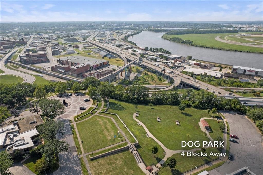 37th image of 308 W 8th St #302, Kansas City, MO 64105 | MLS# 2616839