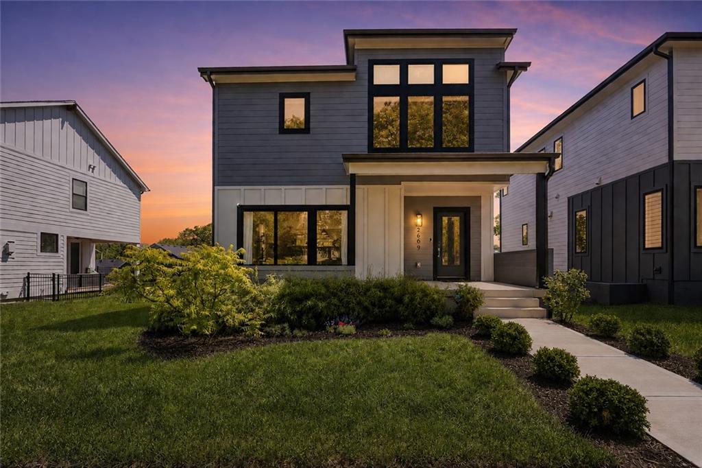 1st image of 2609 Forest Ave, Kansas City, MO 64108 | MLS# 2617427