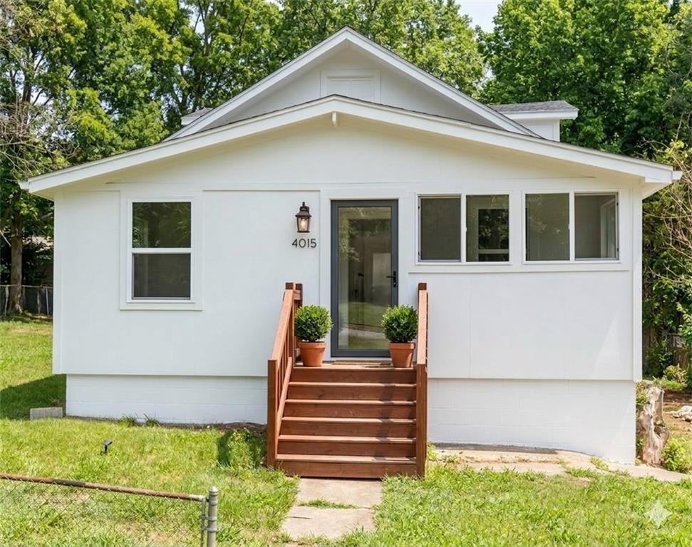 Homes for sale in Kansas City, MO | 4015 Myrtle Ave, Kansas City, MO 64130 | MLS# 2617438