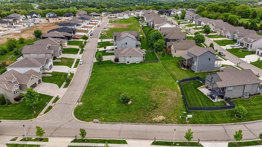 Homes for sale in Olathe, KS | 25251 W 141St Ter, Olathe, KS 66061 | MLS# 2617846