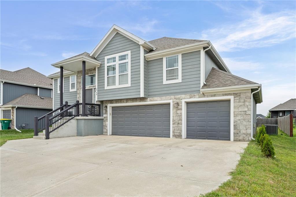 2nd image of 2748 N 112th St, Kansas City, KS 66109 | MLS# 2618104