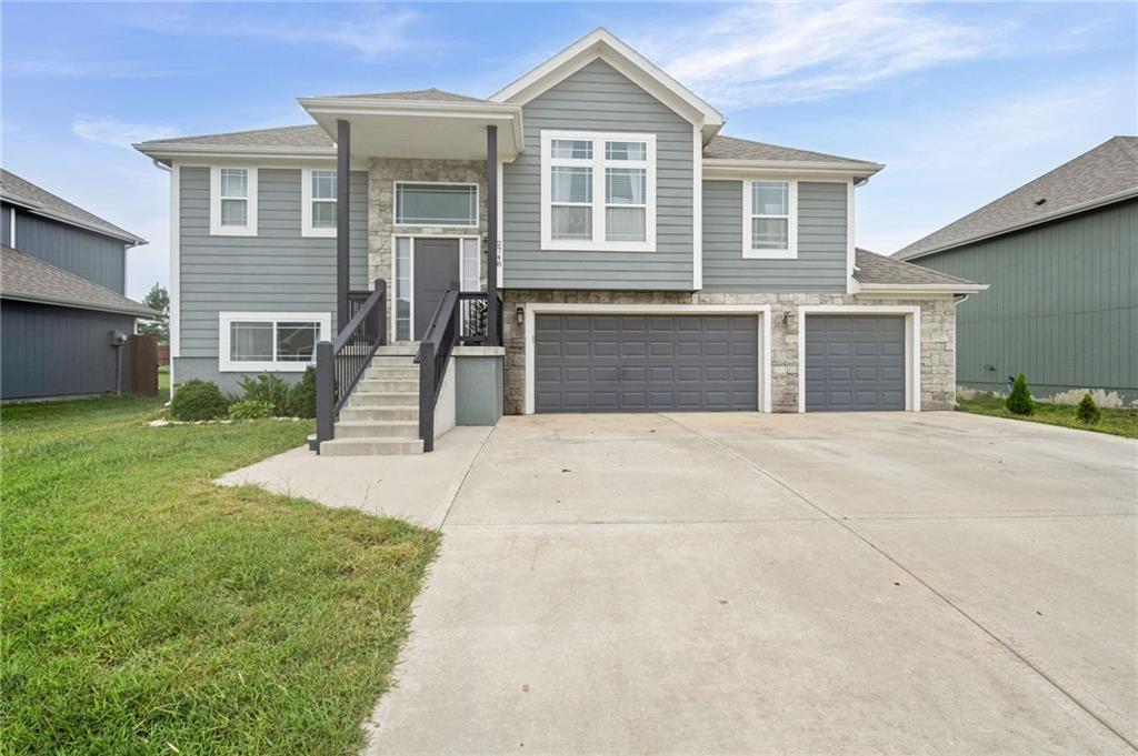 1st image of 2748 N 112th St, Kansas City, KS 66109 | MLS# 2618104