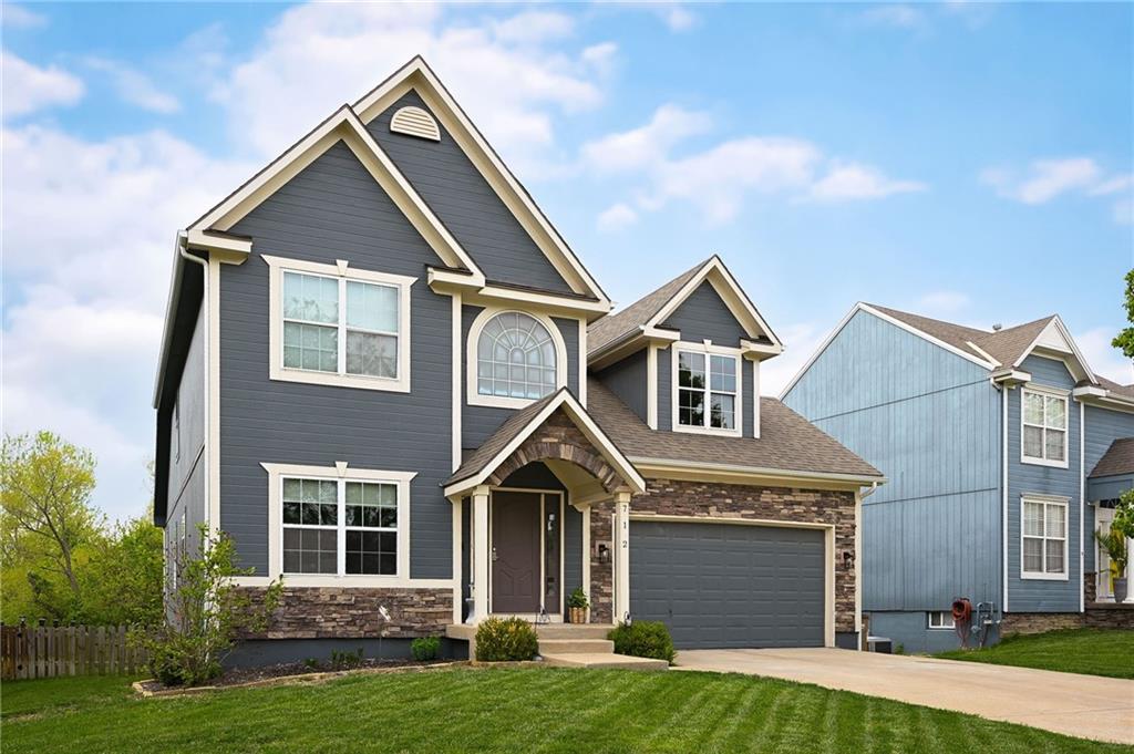 3rd image of 712 S Adams St, Raymore, MO 64083 | MLS# 2618418