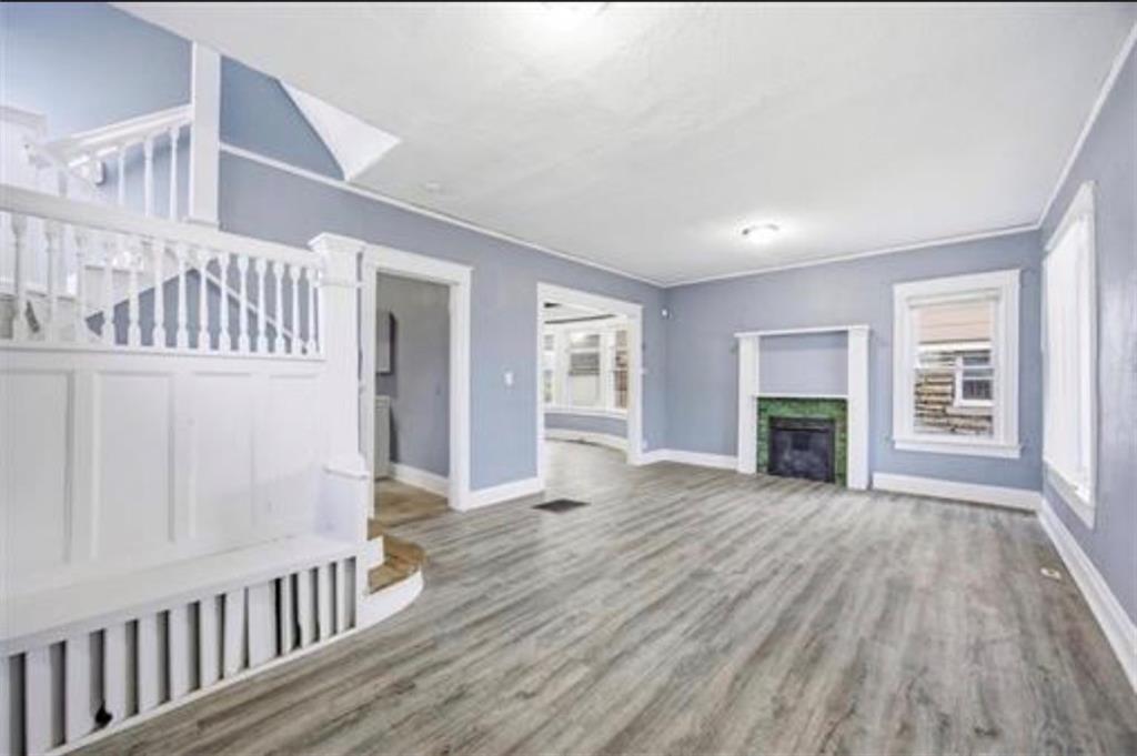 Homes for sale in Kansas City, MO | 3617 Olive St, Kansas City, MO 64109 | MLS# 2618474