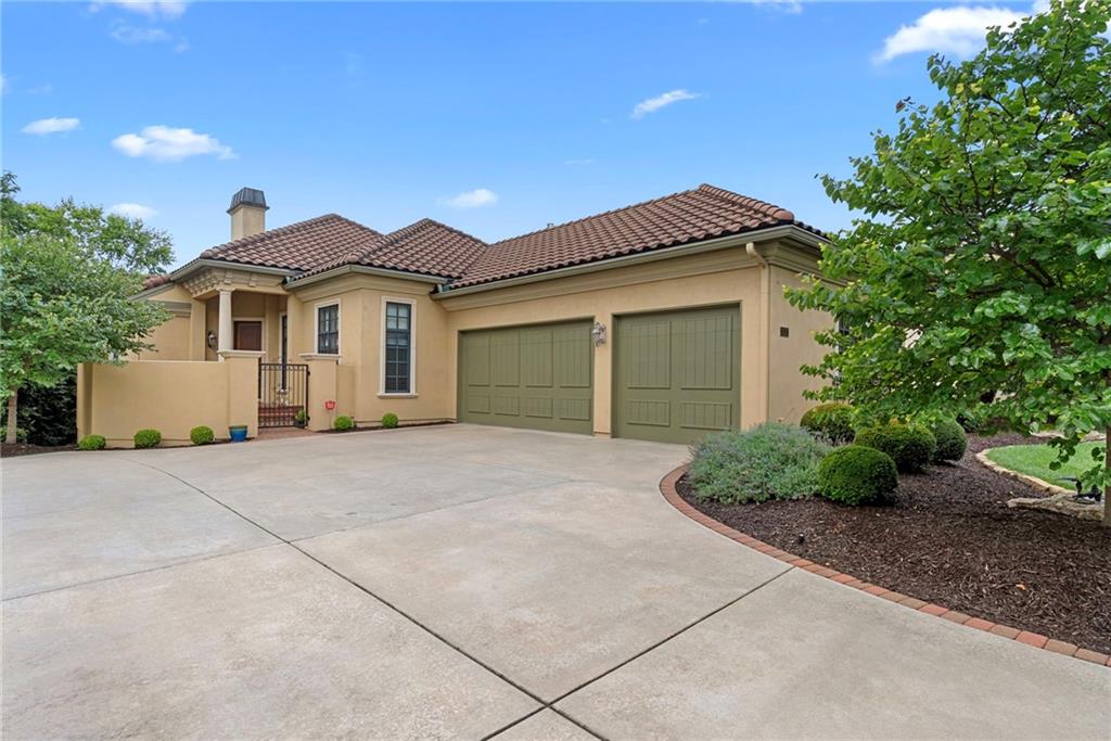 2nd image of 3313 W 138th St, Overland Park, KS 66224 | MLS# 2618489