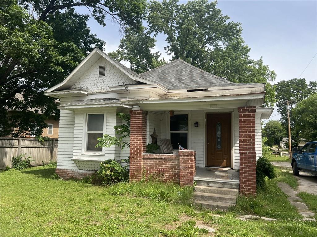 1st image of 815 Washington St, Fredonia, KS 66736 | MLS# 2619147