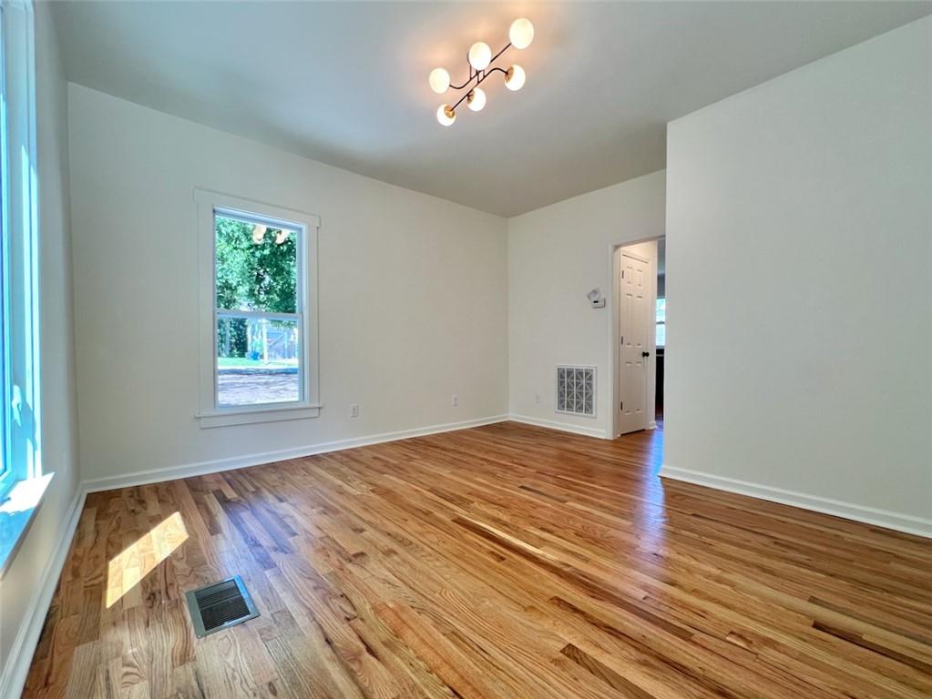 2nd image of 723 Arkansas St, Lawrence, KS 66044 | MLS# 2619479