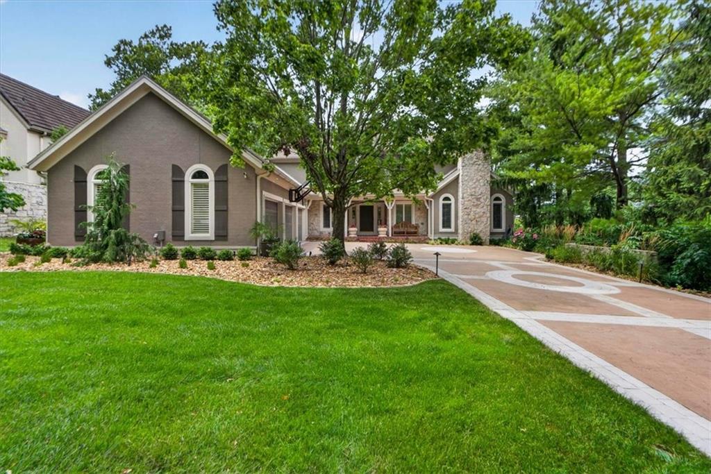 3rd image of 5226 Mercier St, Kansas City, MO 64112 | MLS# 2619484