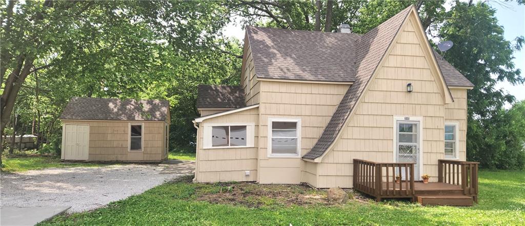 Homes for sale in Louisburg, KS | 202 S Metcalf Rd, Louisburg, KS 66053 | MLS# 2619738