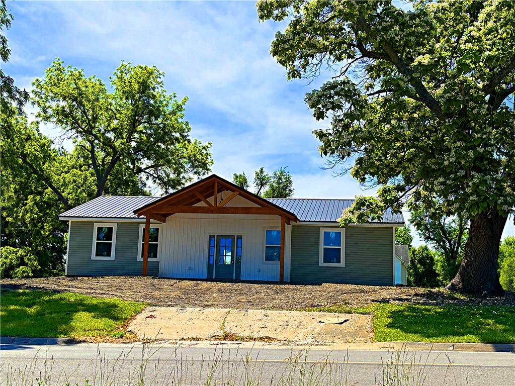 Homes for sale in Union Star, MO | 163 N Second St, Union Star, MO 64494 | MLS# 2619771
