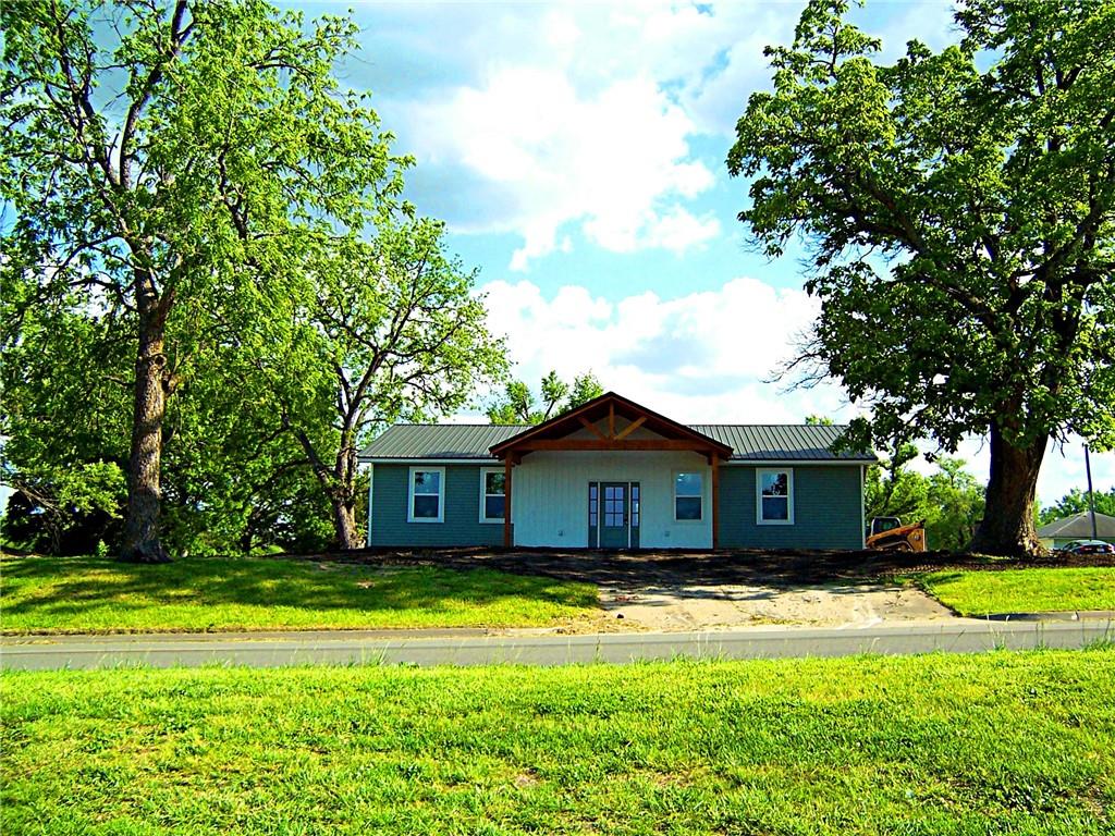 Homes for sale in Union Star, MO | 163 N Second St, Union Star, MO 64494 | MLS# 2619771
