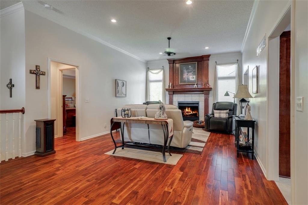 5th image of 3228 S Cardinal Ct, Independence, MO 64015 | MLS# 2619897