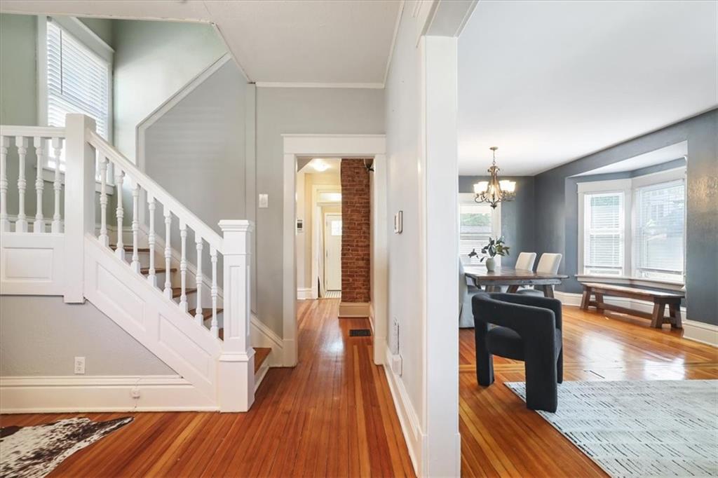3rd image of 3911 Central St, Kansas City, MO 64111 | MLS# 2620032