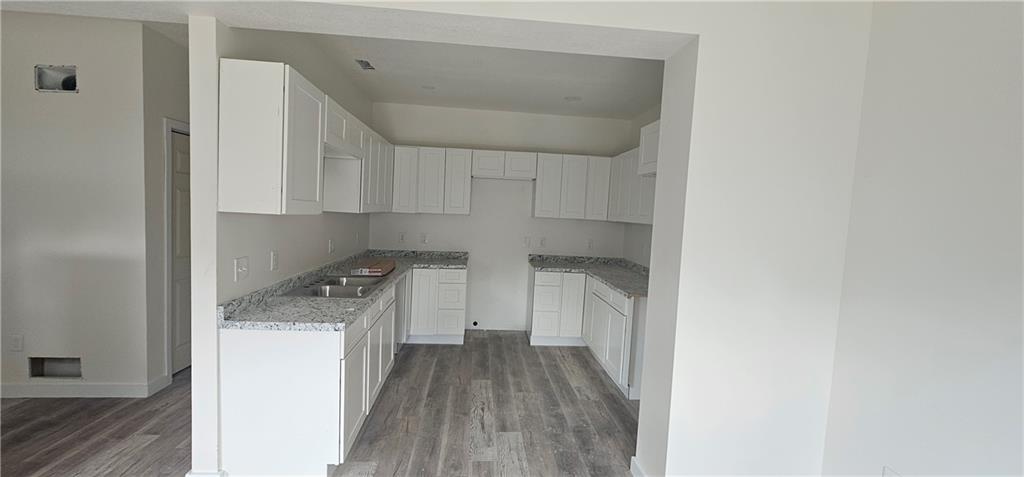 2nd image of 1103 S Kings Hwy, Independence, MO 64050 | MLS# 2620050