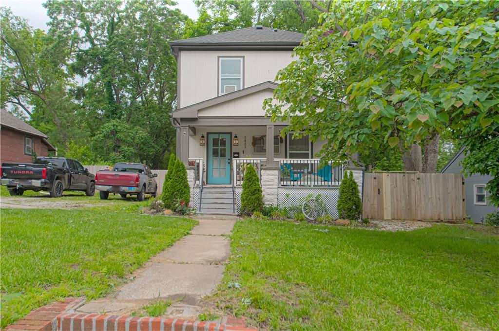 1st image of 5431 Klamm Rd, Kansas City, KS 66106 | MLS# 2620065
