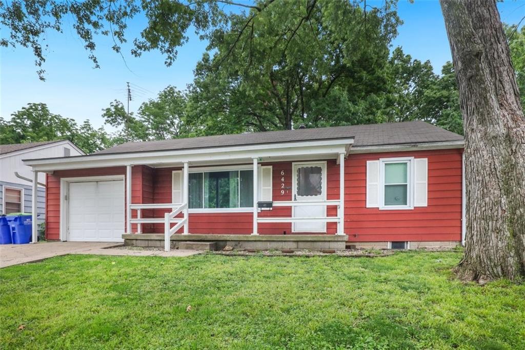 Homes for sale in Shawnee, KS | 6429 Switzer Ln, Shawnee, KS 66203 | MLS# 2620256