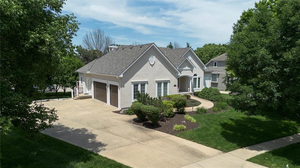 2nd image of 5002 W 143rd Ter, Overland Park, KS 66224 | MLS# 2620258