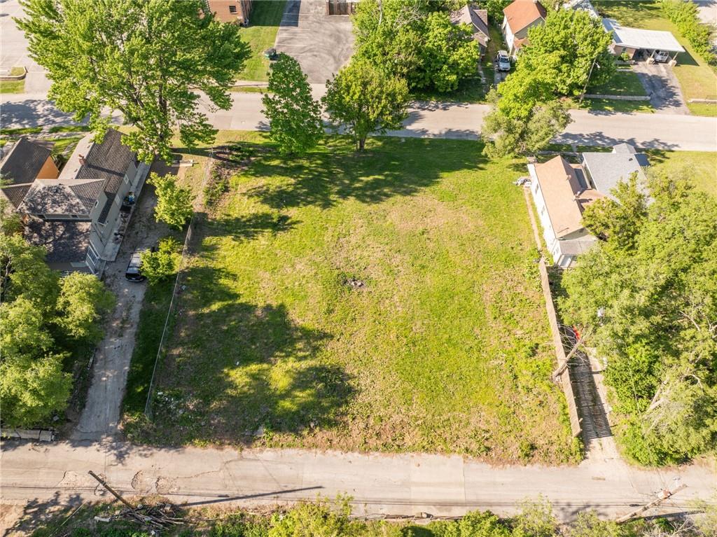 Homes for sale in Kansas City, KS | 1215 Armstrong Ave, Kansas City, KS 66102 | MLS# 2620320