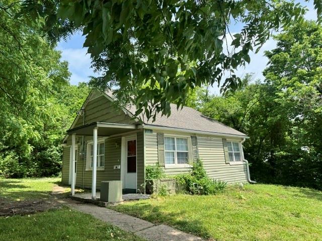 Homes for sale in Liberty, MO | 220 Corbin St, Liberty, MO 64068 | MLS# 2620644