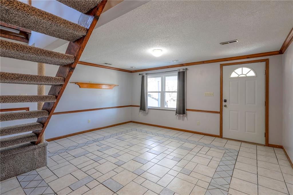 Homes for sale in Liberty, MO | 2218 Liberty Landing Rd, Liberty, MO 64068 | MLS# 2620702