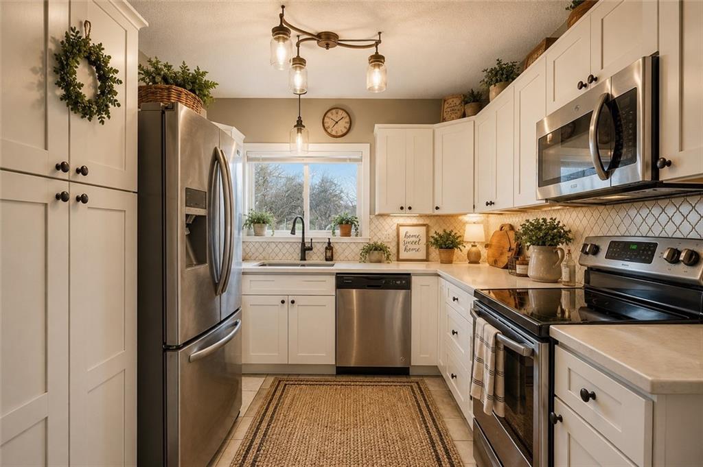 4th image of 414 Pine St, Leavenworth, KS 66048 | MLS# 2620719