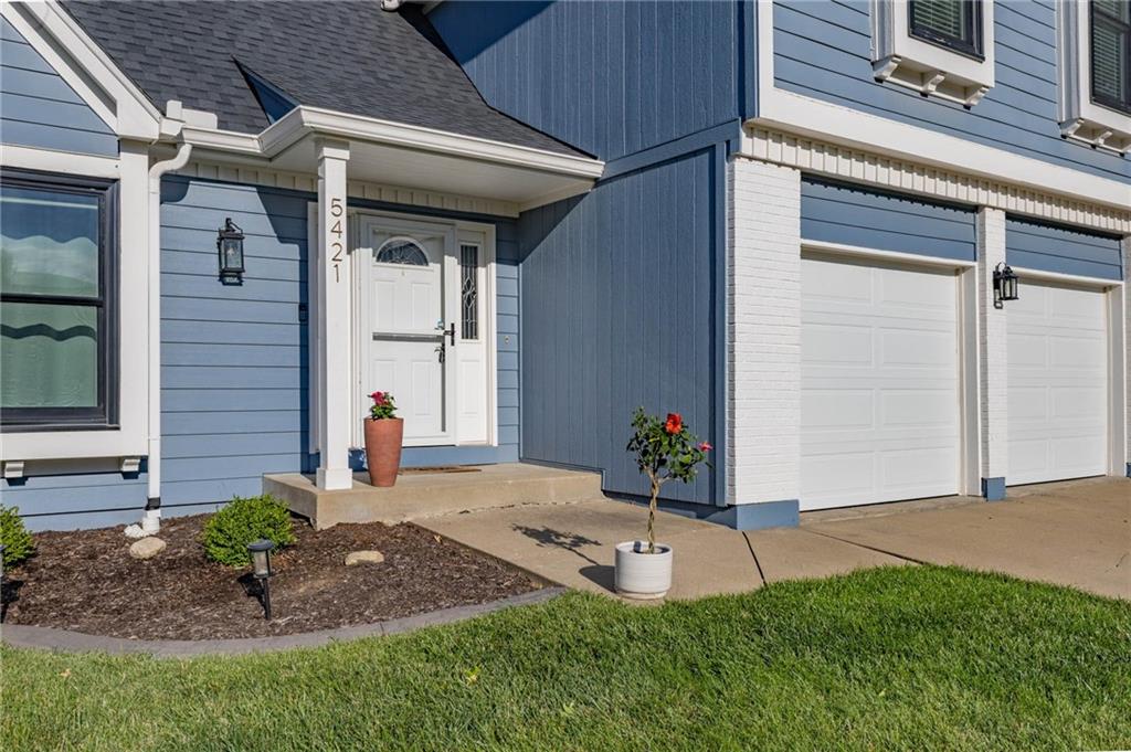 3rd image of 5421 Mccoy St, Shawnee, KS 66226 | MLS# 2620814