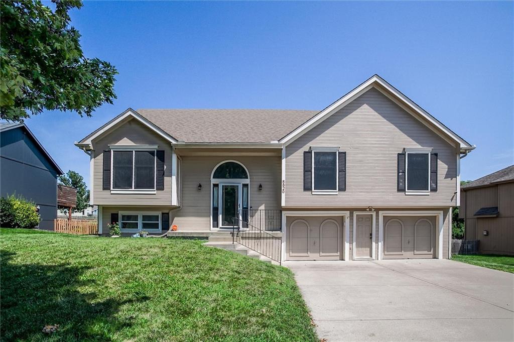 1st image of 8820 Ne 110th St, Kansas City, MO 64157 | MLS# 2620969