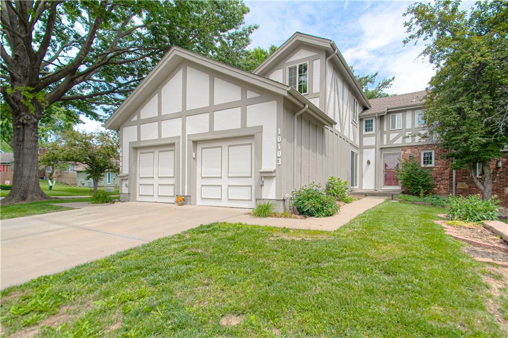 Homes for sale in Merriam, KS | 10103 Edelweiss Cir, Merriam, KS 66203 | MLS# 2620972