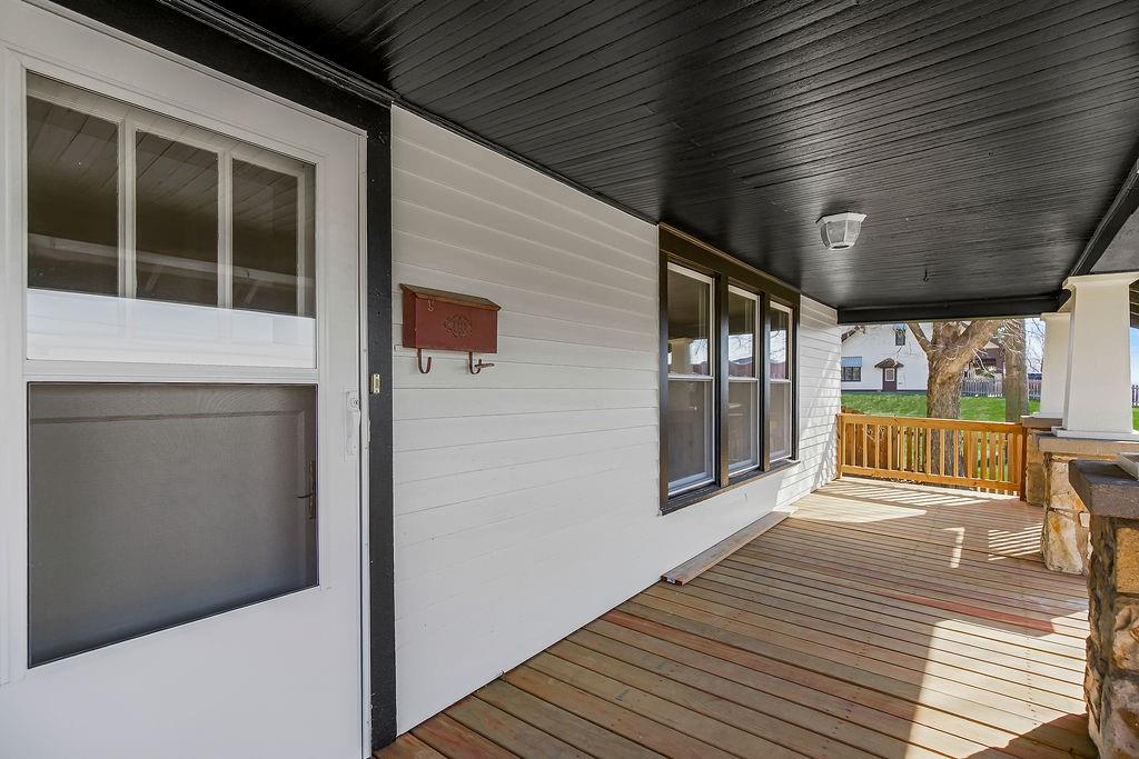 Homes for sale in Liberty, MO | 730 W College St, Liberty, MO 64068 | MLS# 2621203