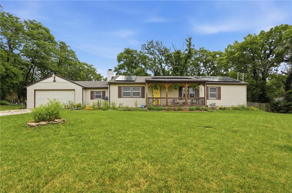 Homes for sale in Kansas City, MO | 7305 James A Reed Rd, Kansas City, MO 64133 | MLS# 2621279