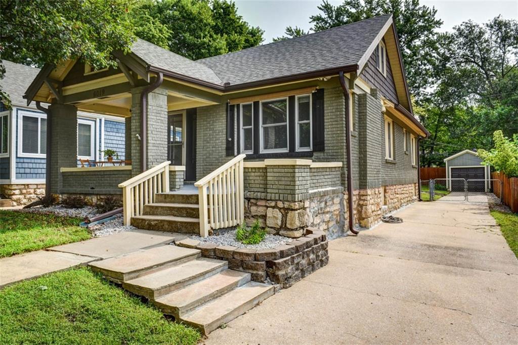 1st image of 6019 Holmes St, Kansas City, MO 64110 | MLS# 2621553