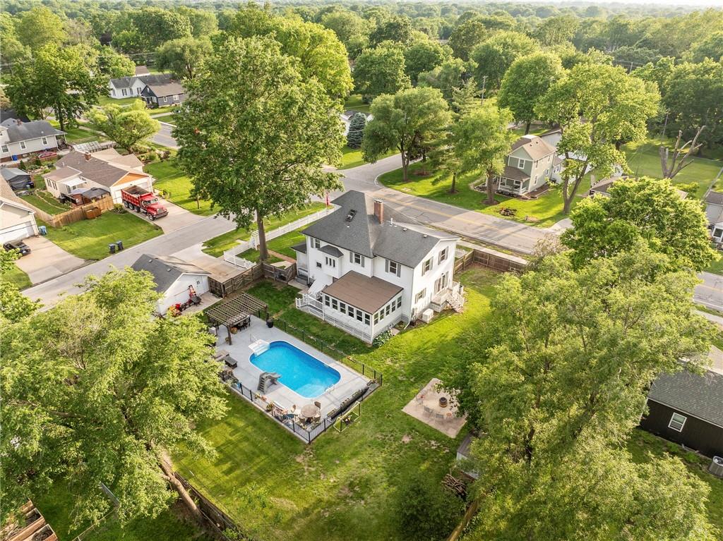 5th image of 601 Ne Douglas St, Lees Summit, MO 64063 | MLS# 2621566