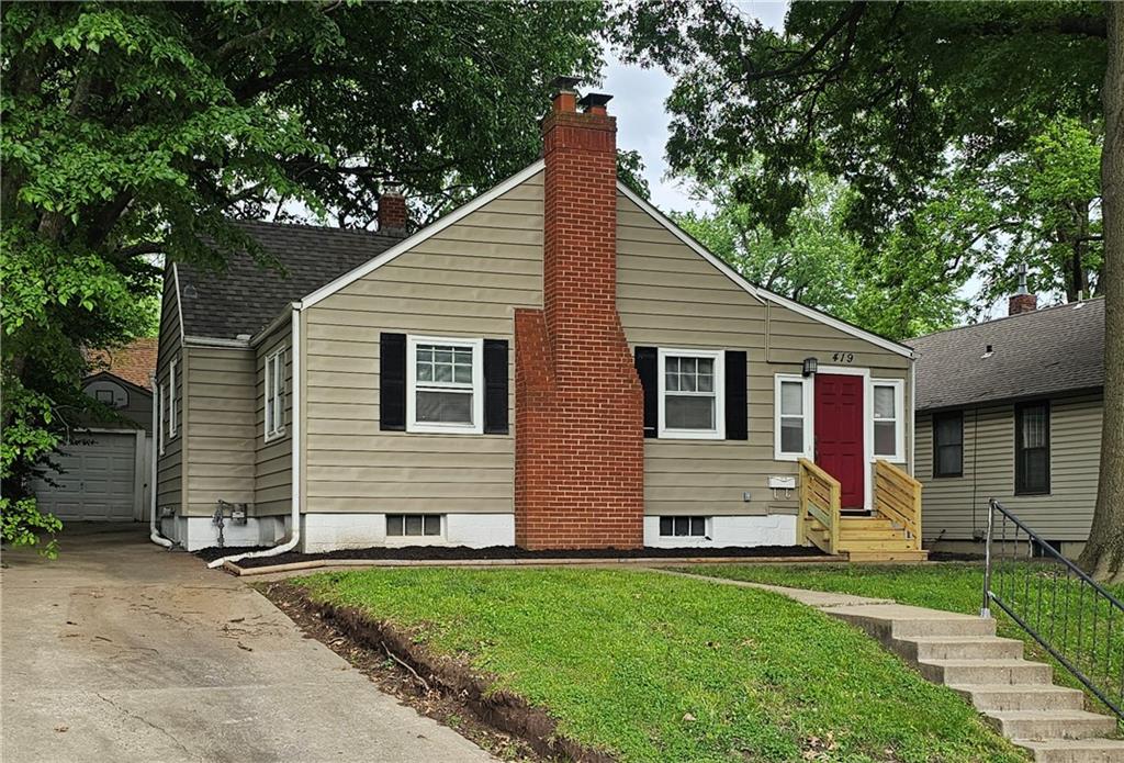 2nd image of 419 N Willis Ave, Independence, MO 64050 | MLS# 2621568