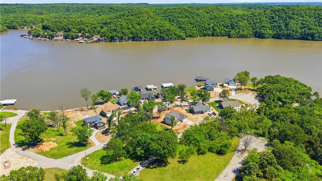Homes for sale in Climax Springs, MO | 77 Lakeway Ln, Climax Springs, MO 65324 | MLS# 2621592
