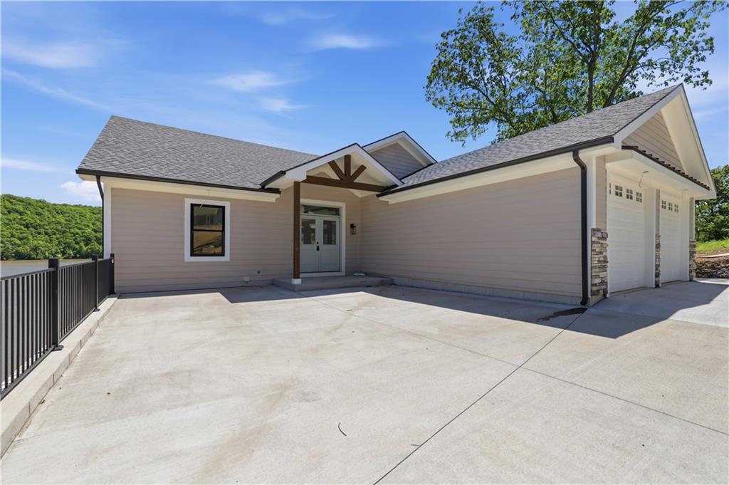 Homes for sale in Climax Springs, MO | 154 Lakeway Ln, Climax Springs, MO 65324 | MLS# 2621624