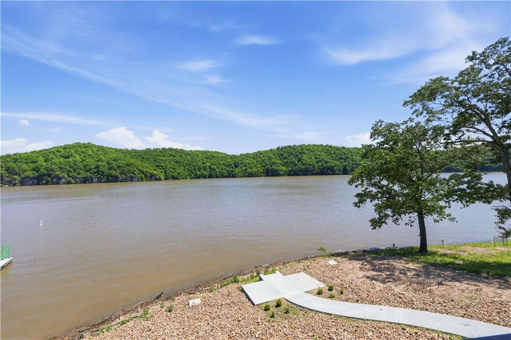 Homes for sale in Climax Springs, MO | 154 Lakeway Ln, Climax Springs, MO 65324 | MLS# 2621624
